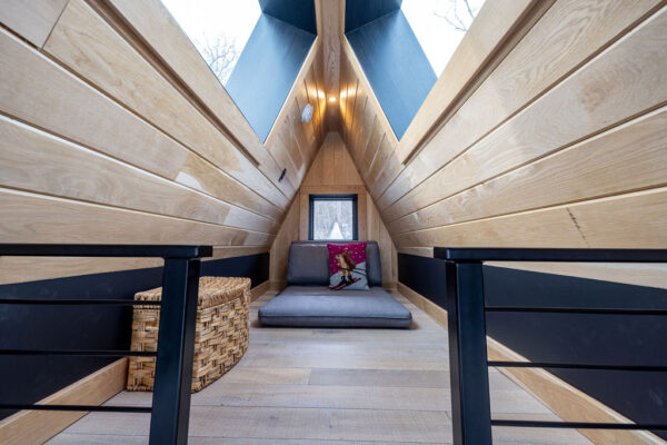 A-frame-Saugatuck_Interiors_AT_127